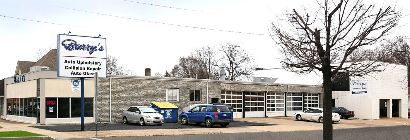 Barry Seat Cover shops and storefront, South Bend, IN 46613