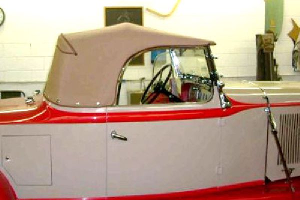 Convertible top replaced on antique auto by Barry Seat.